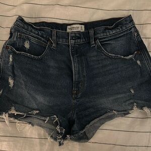 Abercrombie & Fitch Women's‎ Ultra High Rise Blue Denim Mom Shorts sz 32/14
